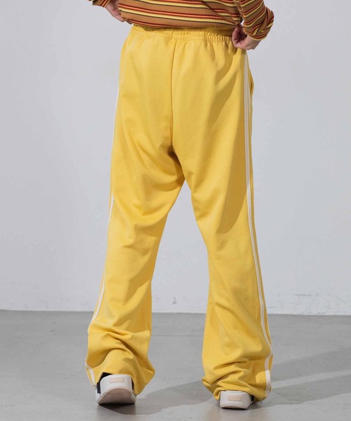 adidas Originals（アディダスオリジナルス）の「adidas/WB TRACK