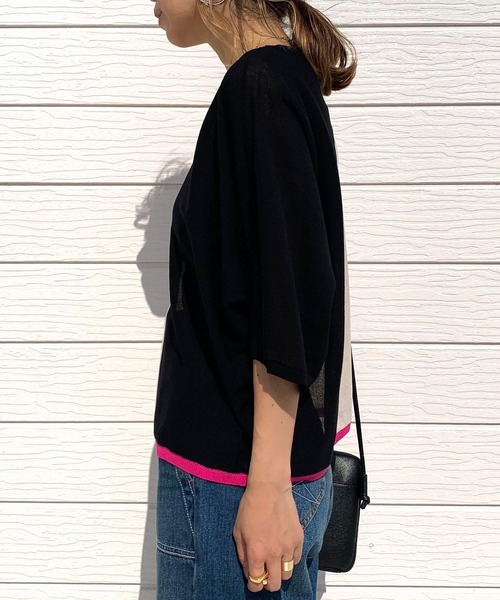 Q(キュー)の「バイカラーリラックスニット(ニット/セーター・レディース・ライトグレー/ブラック・MEDIUM)」の5枚目の写真