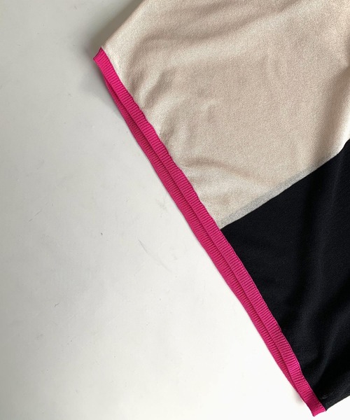 Q(キュー)の「バイカラーリラックスニット(ニット/セーター・レディース・ライトグレー/ブラック・MEDIUM)」の11枚目の写真