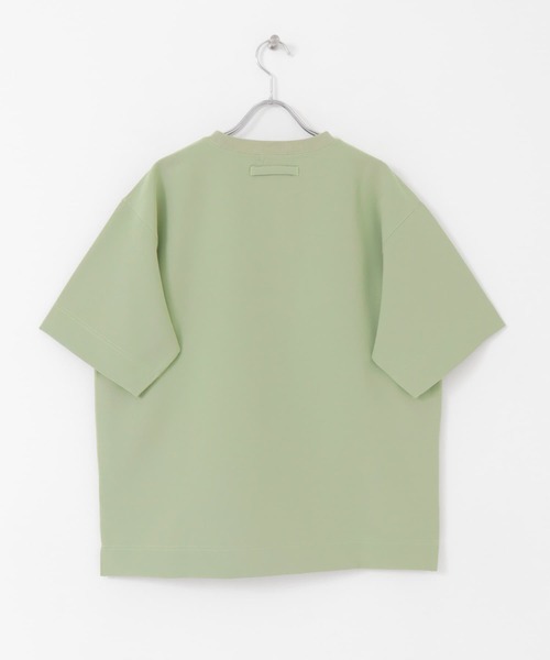 ITEMS URBANRESEARCH（アイテムズ アーバンリサーチ）の「ストレッチ布帛 クルーネックTシャツ（Tシャツ/カットソー・メンズ・ブラック/カーキ/ベージュ/グレー系その他・MEDIUM/LARGE）」の22枚目の写真