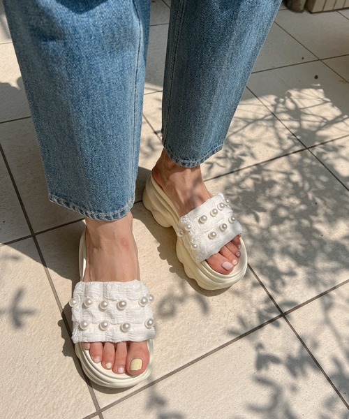 Vicente（ヴィセンテ）の「Pearl sandal（サンダル・レディース・ブラック/ホワイト・MEDIUM/LARGE）」の4枚目の写真