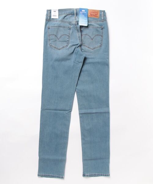 Levi's（リーバイス）の「【Levi's】ＣＯＯＬスリム（デニムパンツ・レディース・ライトインディゴブルー・26inch/27inch/24inch/25inch）」の2枚目の写真