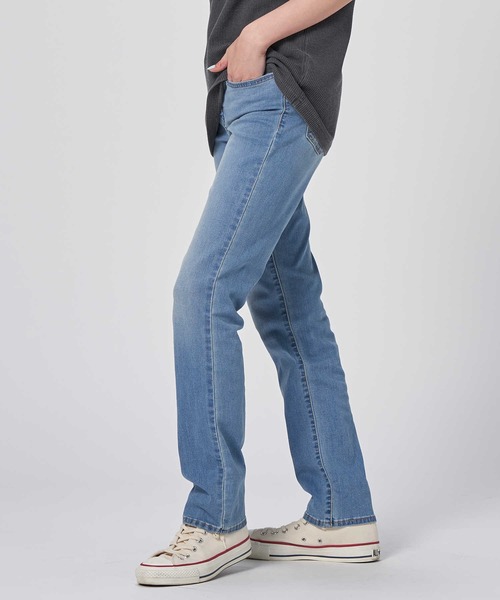 Levi's（リーバイス）の「【Levi's】ＣＯＯＬスリム（デニムパンツ・レディース・ライトインディゴブルー・26inch/27inch/24inch/25inch）」の10枚目の写真