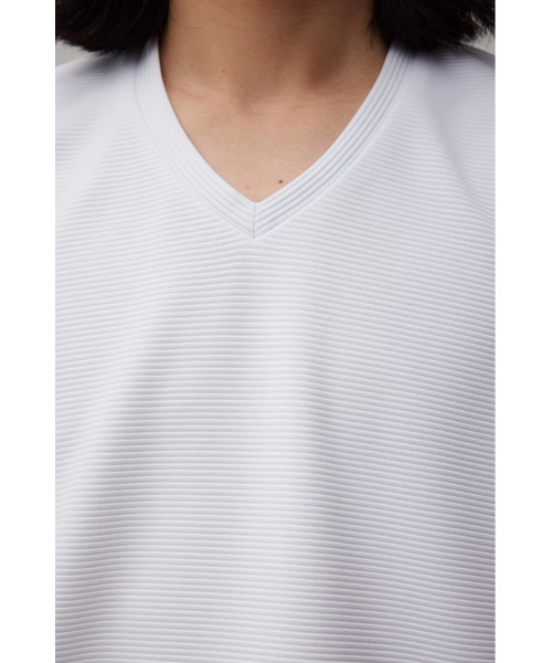 AZUL by moussy(アズールバイマウジー)の「TUCK JACQUARD V/N Tシャツ/タックジャガードブイネックTシャツ(Tシャツ/カットソー・メンズ・サックスブルー/グレー/ホワイト/ブラック・MEDIUM/SMALL/LARGE)」の11枚目の写真