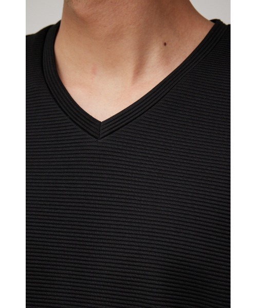 AZUL by moussy(アズールバイマウジー)の「TUCK JACQUARD V/N Tシャツ/タックジャガードブイネックTシャツ(Tシャツ/カットソー・メンズ・サックスブルー/グレー/ホワイト/ブラック・MEDIUM/SMALL/LARGE)」の20枚目の写真