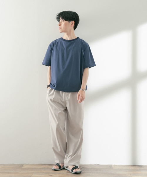 ITEMS URBANRESEARCH（アイテムズ アーバンリサーチ）の「シルキーナイロン ドローコード多機能Tシャツ（Tシャツ/カットソー・メンズ・グリーン/ネイビー/チャコールグレー/ブラック・MEDIUM/LARGE）」の9枚目の写真