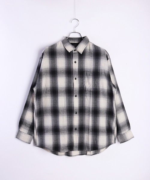 Limited Line Naive Magic(リミテッドラインナイーブマジック)の「Limited Line Naive Magic フランネルシャツ オンブレチェック ビックシルエット 長袖シャツ(シャツ/ブラウス・メンズ・ブラック系その他2/ネイビー/ホワイト/ブラック系その他/ブラック/ブラウン/ブラック系その他3/ダークグリーン/ブルー/ホワイト系その他/レッド/サックスブルー/ベージュ・L/M/XL)」の14枚目の写真