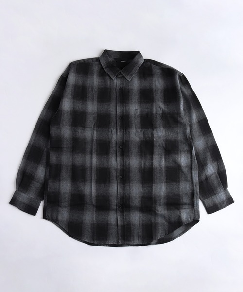 Limited Line Naive Magic（リミテッドラインナイーブマジック）の「Limited Line Naive Magic フランネルシャツ オンブレチェック ビックシルエット 長袖シャツ（シャツ/ブラウス・メンズ・ブラック系その他2/ネイビー/ホワイト/ブラック系その他/ブラック/ブラウン/ブラック系その他3/ダークグリーン/ブルー/ホワイト系その他/レッド/サックスブルー/ベージュ・L/M/XL）」の18枚目の写真