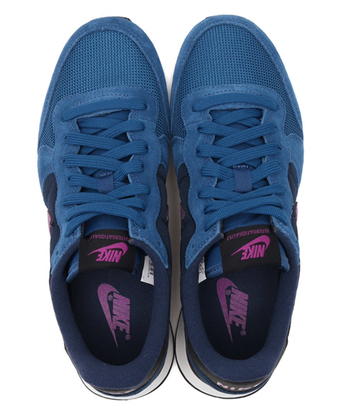 NIKE（ナイキ）の「ウィメンズ ナイキ インターナショナリスト スエード WMNS NIKE INTERNATIONALIST 629684（スニーカー・レディース・グレー/レッド/ブルー・23cm/24cm/24.5cm/23.5cm）」の7枚目の写真