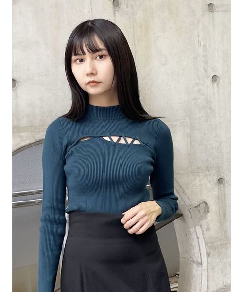 MURUA（ムルーア）の「レースアップリブニット（ニット/セーター・レディース・ブラック/ブルー/グリーン/アイボリー・FREE）」の17枚目の写真