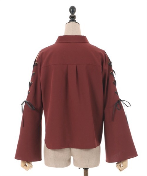 axes femme POETIQUE(アクシーズファムポエティック)の「ブローチ付フレアスリーブブラウス(シャツ/ブラウス・レディース・ワイン/キナリ/ブラック・MEDIUM)」の15枚目の写真