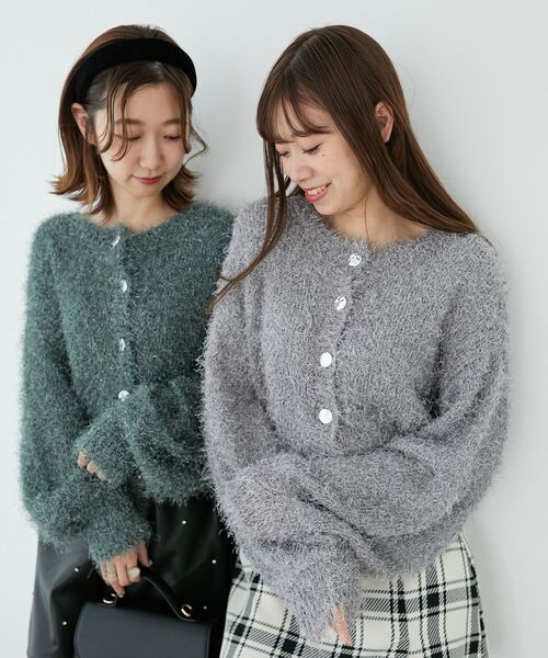 MAJESTIC LEGON（マジェスティックレゴン）の「前後2wayきらふわカーデ（ニット/セーター・レディース・ピンク/グレー/アイボリー/グリーン・MEDIUM）」の14枚目の写真