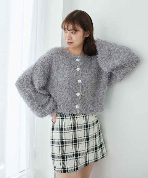 MAJESTIC LEGON（マジェスティックレゴン）の「前後2wayきらふわカーデ（ニット/セーター・レディース・ピンク/グレー/アイボリー/グリーン・MEDIUM）」の17枚目の写真