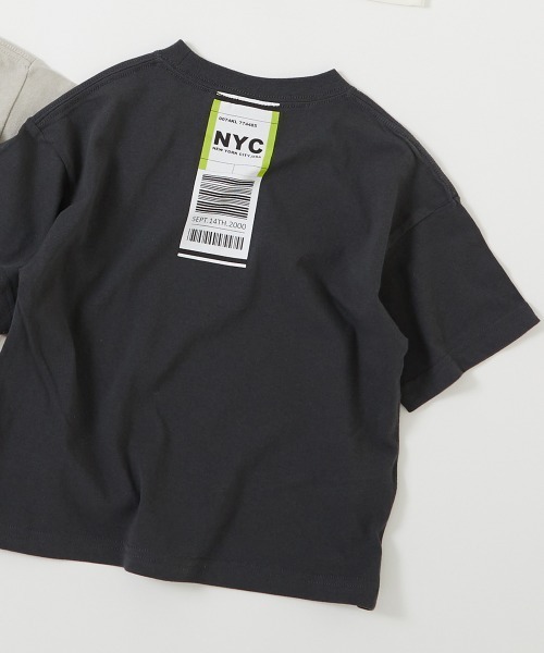 devirock（デビロック）の「デビラボ BIGシルエット プリント半袖Tシャツ（Tシャツ/カットソー・キッズ・ライトグレー/ホワイト系その他/ライトグレー系2/イエロー系3/パープル系5/バイオレット/グリーン系3/グレー系/オフホワイト/ライトグレー系1/ホワイト系その他2/グレイッシュブルー/ブラック系その他/ピンク系3/スミクロ/グリーン系その他・90cm/100cm/110cm/120cm/130cm/140cm/150cm/160cm）」の5枚目の写真