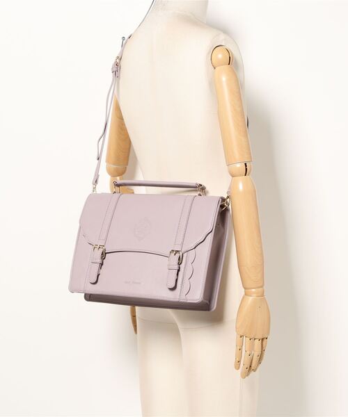 axes femme（アクシーズファム）の「薔薇モチーフ型押し