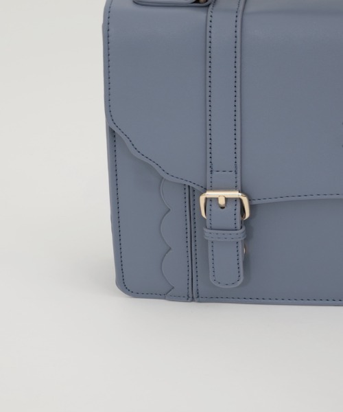 axes femme（アクシーズファム）の「薔薇モチーフ型押しサッチェル（ショルダーバッグ・レディース・ブラウン/ピンク/ブルー・FREE）」の12枚目の写真