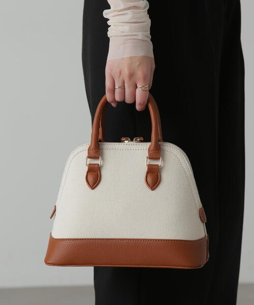 FREE'S MART（フリーズマート）の「◆ミドルショルダーバッグ（ショルダーバッグ・レディース・ホワイト/ブラウン/ブラック・ﾌﾘ-）」の6枚目の写真