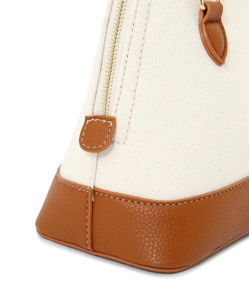 FREE'S MART（フリーズマート）の「◆ミドルショルダーバッグ（ショルダーバッグ・レディース・ホワイト/ブラウン/ブラック・ﾌﾘ-）」の12枚目の写真