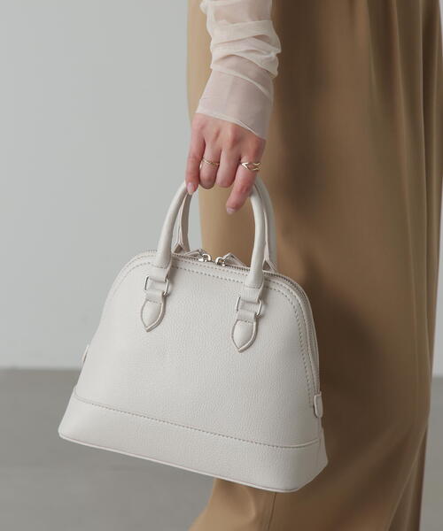 FREE'S MART（フリーズマート）の「◆ミドルショルダーバッグ（ショルダーバッグ・レディース・ホワイト/ブラウン/ブラック・ﾌﾘ-）」の2枚目の写真