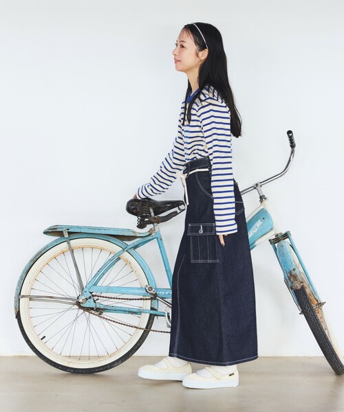 FREAK'S STORE（フリークスストア）の「SOMETHING × FREAK'S STORE/サムシング 別注 CARGO CURVE SKIRT/カーゴカーブスカート/デニムスカート（デニムスカート・レディース・ブラック/オリーブ/ネイビー・SMALL/MEDIUM）」の6枚目の写真