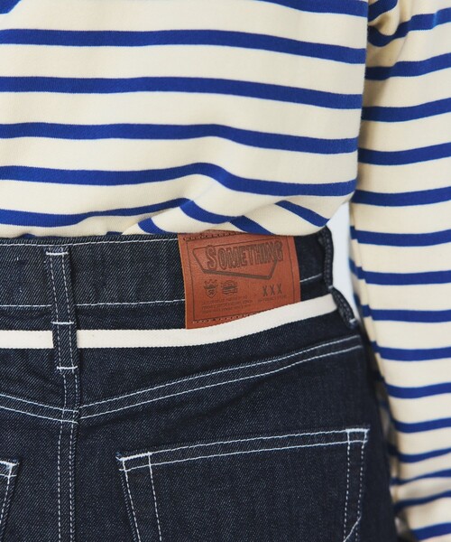 FREAK'S STORE（フリークスストア）の「SOMETHING × FREAK'S STORE/サムシング 別注 CARGO CURVE SKIRT/カーゴカーブスカート/デニムスカート（デニムスカート・レディース・ブラック/オリーブ/ネイビー・SMALL/MEDIUM）」の12枚目の写真