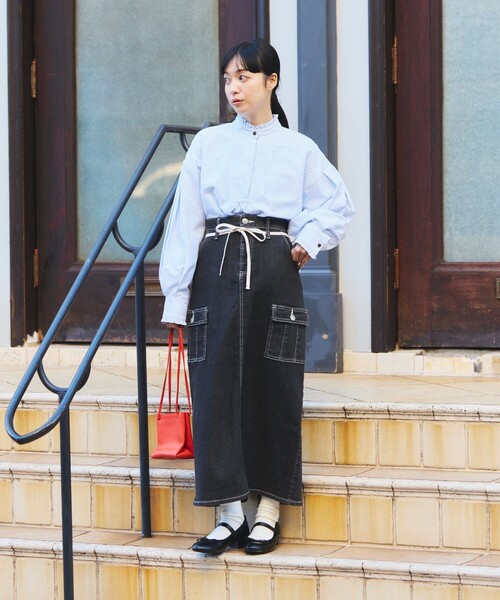 FREAK'S STORE（フリークスストア）の「SOMETHING × FREAK'S STORE/サムシング 別注 CARGO CURVE SKIRT/カーゴカーブスカート/デニムスカート（デニムスカート・レディース・ブラック/オリーブ/ネイビー・SMALL/MEDIUM）」の18枚目の写真