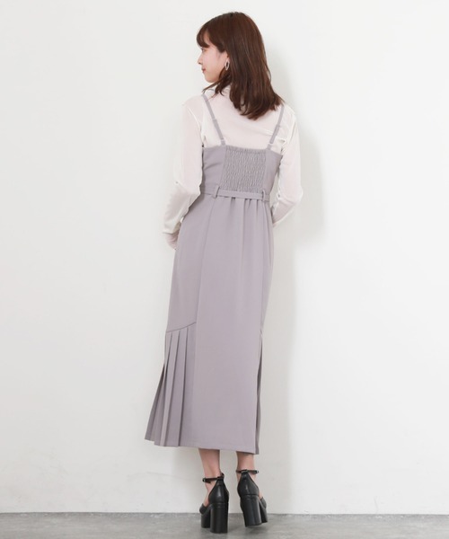 Cheek(チーク)の「サイドプリーツキャミワンピース(ワンピース・レディース・チャコールグレー/ブラック/モカ・MEDIUM)」の13枚目の写真