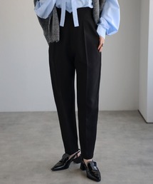 ハイウエストテーパードパンツ