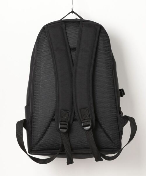Manhattan Portage(マンハッタンポーテージ)の「Townsend Backpack Vinyl Lining NEW YORK CITY(バックパック/リュック・メンズ・ブラック・LARGE)」の16枚目の写真