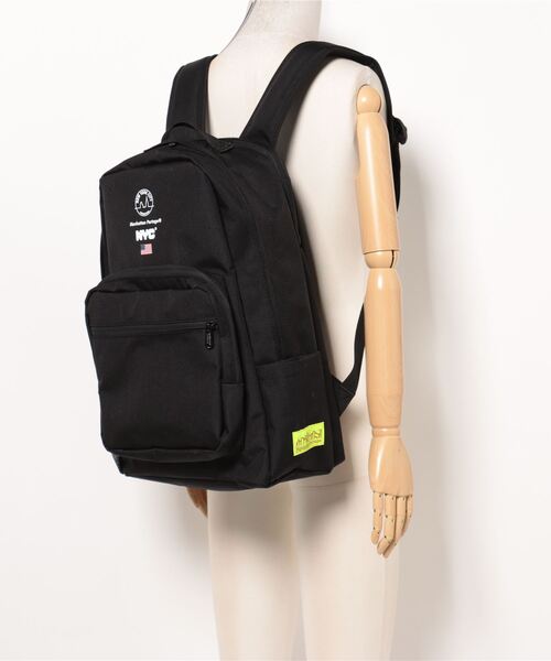 Manhattan Portage(マンハッタンポーテージ)の「Townsend Backpack Vinyl Lining NEW YORK CITY(バックパック/リュック・メンズ・ブラック・LARGE)」の20枚目の写真