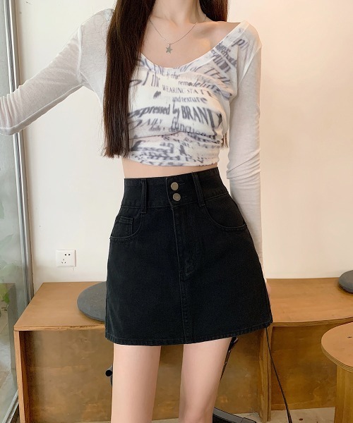 by muni:r（バイ ムニール）の「ツーボタンハートデニムミニスカート（デニムスカート・レディース・ブルー/ブラック・MEDIUM/SMALL）」の12枚目の写真