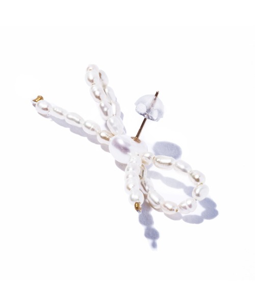 les bonbon(ルボンボン)の「【les bon bon】waltz pearl pierce BOB434(ピアス(両耳用)・レディース・ホワイト・FREE)」の4枚目の写真