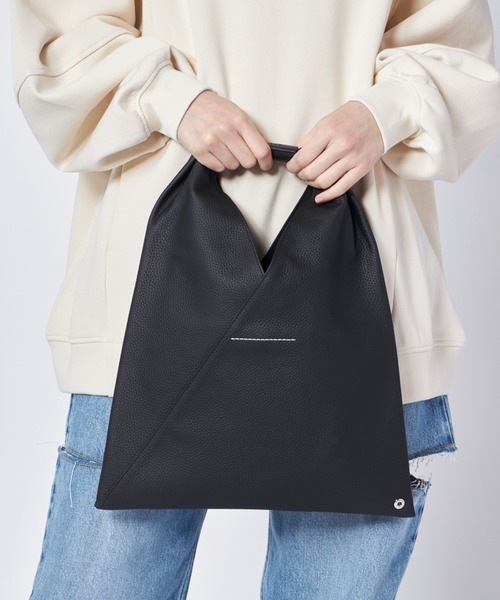 Maison Margiela(メゾンマルジェラ)の「MM6 SMALL JAPANESE HANDBAG(ハンドバッグ・レディース・ブラック・FREE)」の1枚目の写真