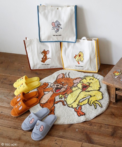 Tom＆Jerry（トムアンドジェリー）の「【公式】TOM and JERRY　タイニークラブ　スマイルラグ（ラグ/マット・レディース・アイボリー・FREE）」の6枚目の写真
