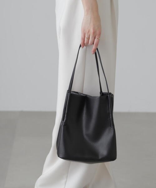 FREE'S MART（フリーズマート）の「◆スライドショルダーバッグ（ショルダーバッグ・レディース・ブラック/シルバー/ベージュ・ﾌﾘ-）」の5枚目の写真