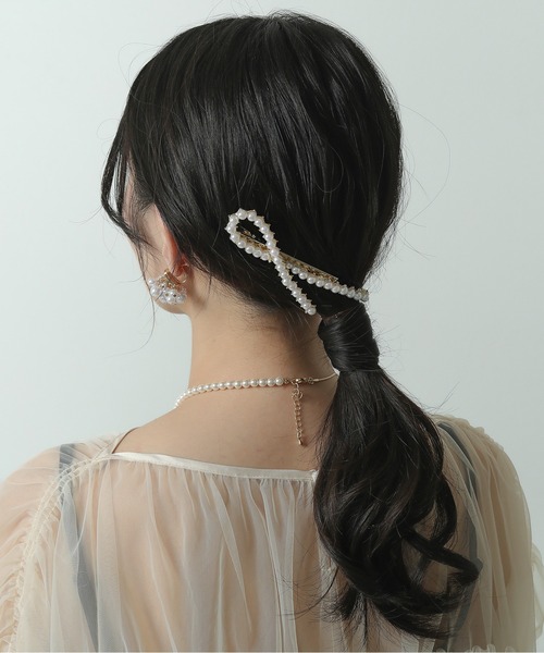 Kana（カナ）の「ノット デザイン パール ビジュー ヘアクリップ 結婚式 お呼ばれ オケージョン（バレッタ/ヘアクリップ・レディース・ホワイト系その他/ホワイト系その他2・フリー）」の3枚目の写真