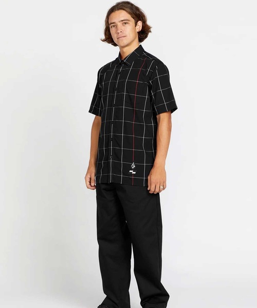 VOLCOM（ボルコム）の「VOLCOM/ボルコム メンズ 半袖 シャツ DESI A0422401 ピーター・シュロフ（シャツ/ブラウス・メンズ・ブラック・M/L）」の6枚目の写真