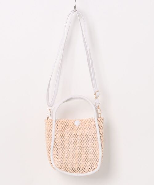 TONE SELECT GOODS（トーンセレクトグッズ）の「【resonance】インポーチ付き　ストローバッグ　マルチウェイ　ショルダーバッグ　ハンドバッグ　浴衣（かごバッグ・レディース・ホワイト系/ブラウン系/ベージュ系/ブラック系・FREE）」の9枚目の写真