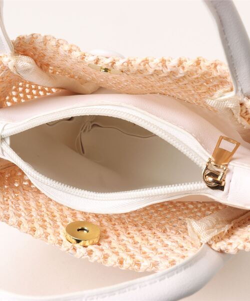 TONE SELECT GOODS（トーンセレクトグッズ）の「【resonance】インポーチ付き　ストローバッグ　マルチウェイ　ショルダーバッグ　ハンドバッグ　浴衣（かごバッグ・レディース・ホワイト系/ブラウン系/ベージュ系/ブラック系・FREE）」の7枚目の写真