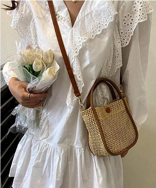 TONE SELECT GOODS（トーンセレクトグッズ）の「【resonance】インポーチ付き　ストローバッグ　マルチウェイ　ショルダーバッグ　ハンドバッグ　浴衣（かごバッグ・レディース・ホワイト系/ブラウン系/ベージュ系/ブラック系・FREE）」の14枚目の写真