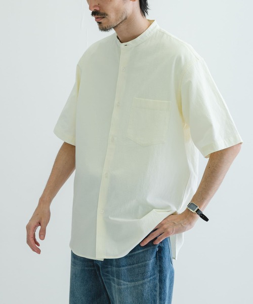 URBAN RESEARCH（アーバンリサーチ）の「JOG COTTONバンドカラー半袖シャツ（シャツ/ブラウス・メンズ・モカ/ネイビー/ブルー系その他/ホワイト・MEDIUM/LARGE）」の5枚目の写真