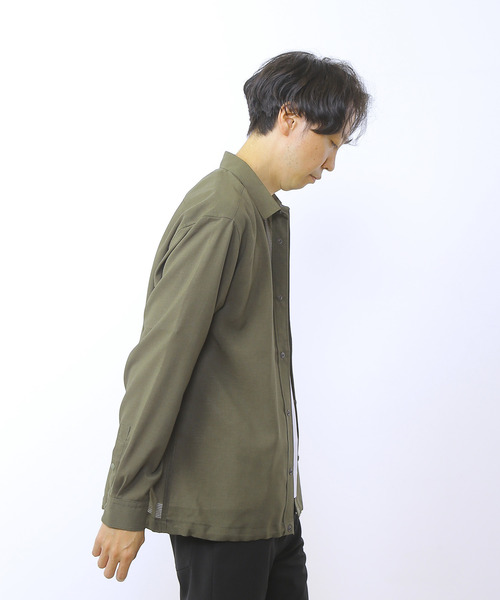 MEN'S MELROSE(メンズメルローズ)の「強撚ドットエア軽量カーデライクシャツ(シャツ/ブラウス・メンズ・カーキ/チャコールグレー・4/3)」の9枚目の写真