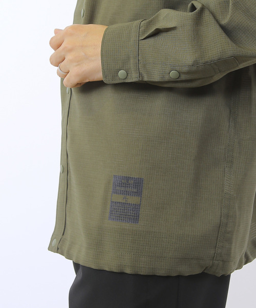 MEN'S MELROSE(メンズメルローズ)の「強撚ドットエア軽量カーデライクシャツ(シャツ/ブラウス・メンズ・カーキ/チャコールグレー・4/3)」の7枚目の写真