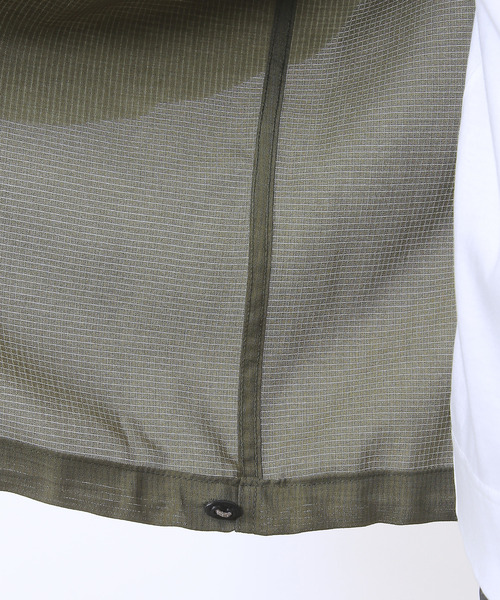 MEN'S MELROSE(メンズメルローズ)の「強撚ドットエア軽量カーデライクシャツ(シャツ/ブラウス・メンズ・カーキ/チャコールグレー・4/3)」の6枚目の写真