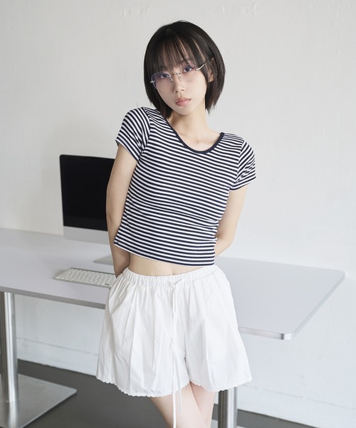 UNE MANSION（ユヌマンション）の「【インナーレース付き】【ホームウェア/ビーチウェア】ウエストゴムフロントボタンレースショートパンツ（その他パンツ・レディース・アイボリー/スカイブルー・FREE）」の11枚目の写真