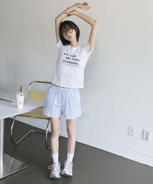 UNE MANSION（ユヌマンション）の「【インナーレース付き】【ホームウェア/ビーチウェア】ウエストゴムフロントボタンレースショートパンツ（その他パンツ・レディース・アイボリー/スカイブルー・FREE）」の14枚目の写真