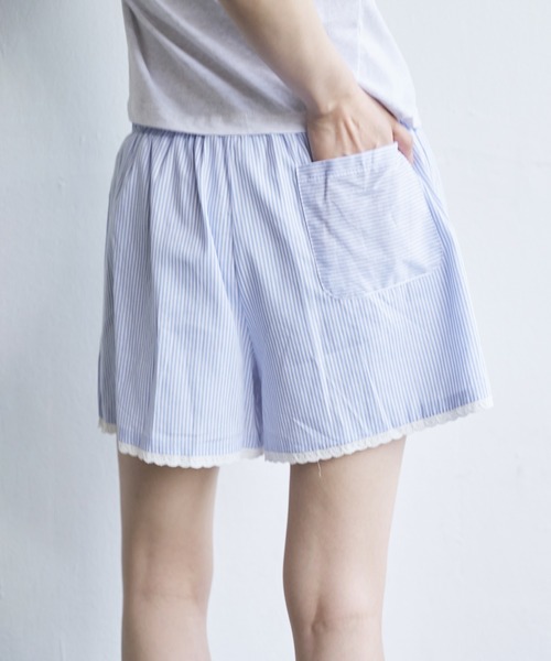 UNE MANSION（ユヌマンション）の「【インナーレース付き】【ホームウェア/ビーチウェア】ウエストゴムフロントボタンレースショートパンツ（その他パンツ・レディース・アイボリー/スカイブルー・FREE）」の20枚目の写真