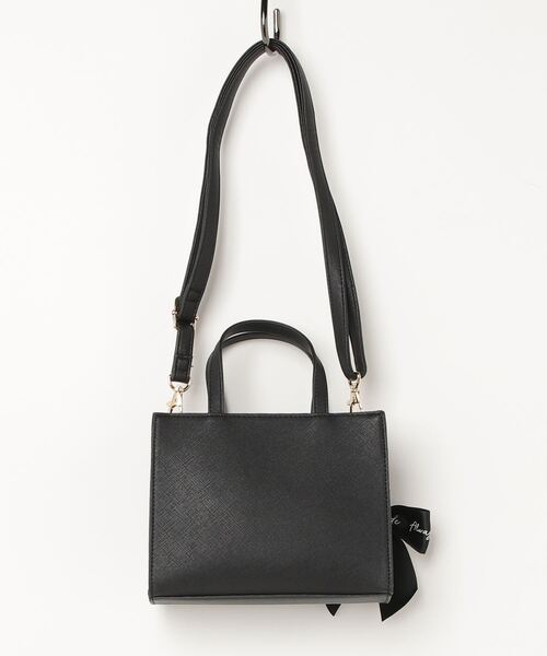 sanrio（サンリオ）の「【サンリオ】キャラクタープレート　チェック　リボン　前面ポケット　合皮　2way　手提げ　ショルダー（ショルダーバッグ・キッズ・ブラック系その他/ベージュ系その他/ブラック×ブルー/ベージュ系その他2・FREE）」の6枚目の写真