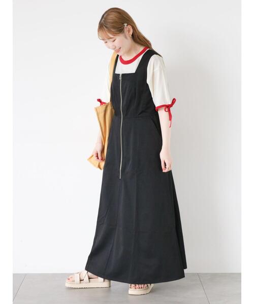 ehka sopo(エヘカソポ)の「袖リボンワンポイント刺繍リンガーT(Tシャツ/カットソー・レディース・オフホワイト/ブラック/サックスブルー/キナリ・F)」の8枚目の写真