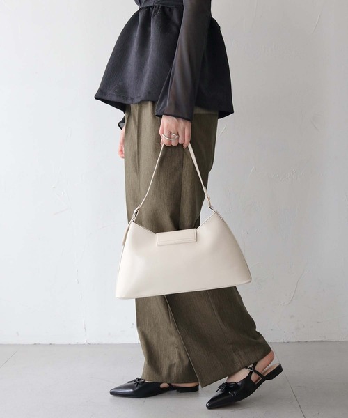 CLEIO（クレイオ）の「【CLEIO】オペラハンドバッグ（ハンドバッグ・レディース・ブラウン/ブラック/オフホワイト・FREE）」の15枚目の写真